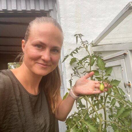 Cecilia Gardenize San marzano tomatoes