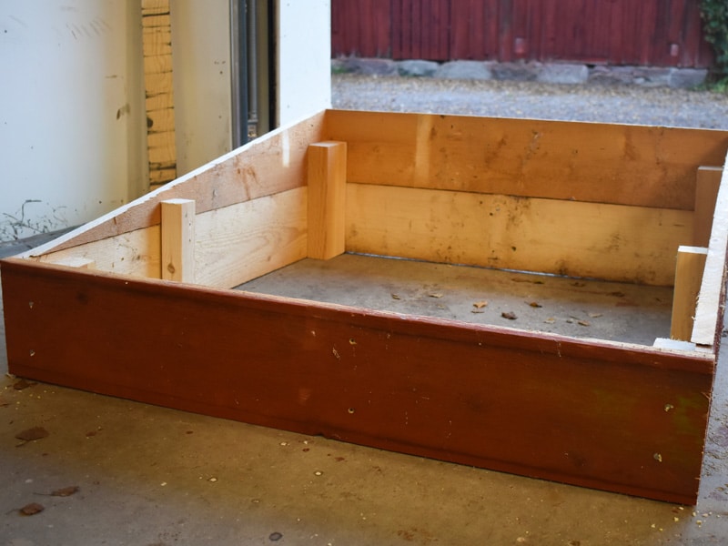 Bygg en drivbänk av spillvirke och så på vintern - gardenize